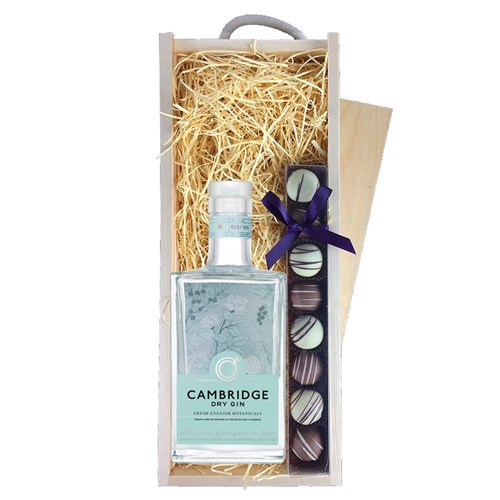 Cambridge Dry Gin 70cl & Heart Truffles, Wooden Box